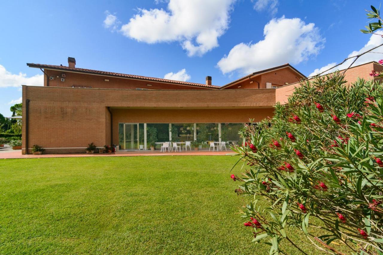 פיזה Residence San Rossore מראה חיצוני תמונה