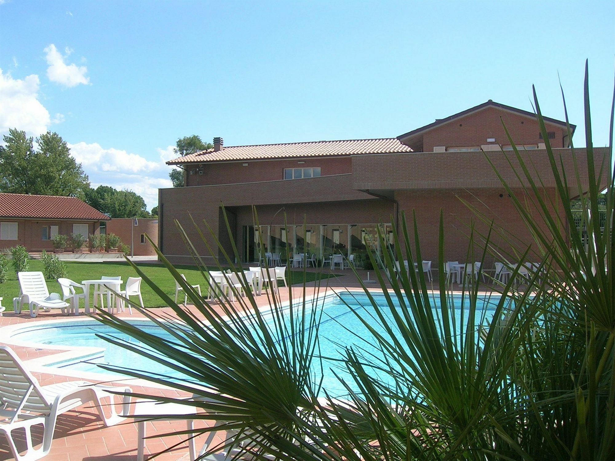 פיזה Residence San Rossore מראה חיצוני תמונה